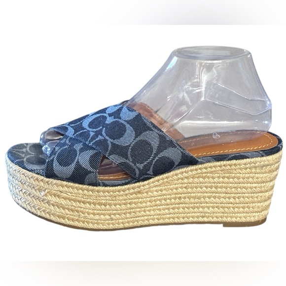 COACH-Denim Monogram Platform WEDGE 8.5/39 Espadrille-Sandal-Blue Style FG 2108 - Picture 6 of 11